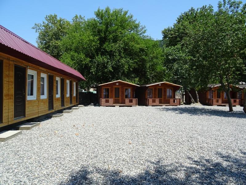 Guest House Tri Topolya Lidzava Buitenkant foto